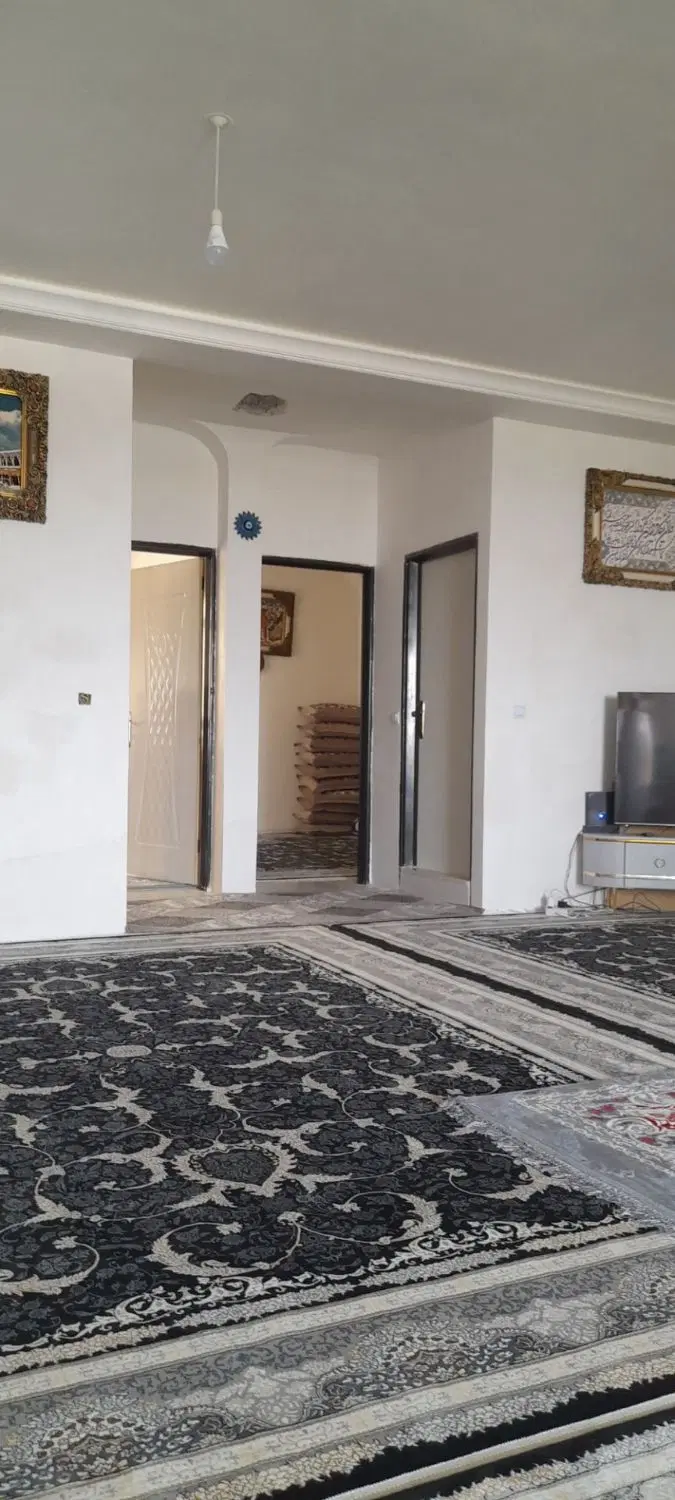 آپارتمان طبقه سوم