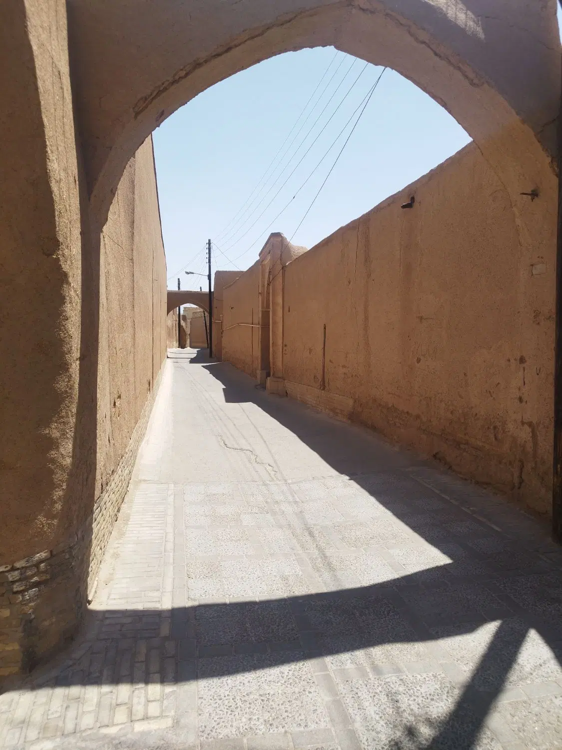 خانه قدیمی نزدیک خیابان سیدگلسرخ پشت خانه مهندس