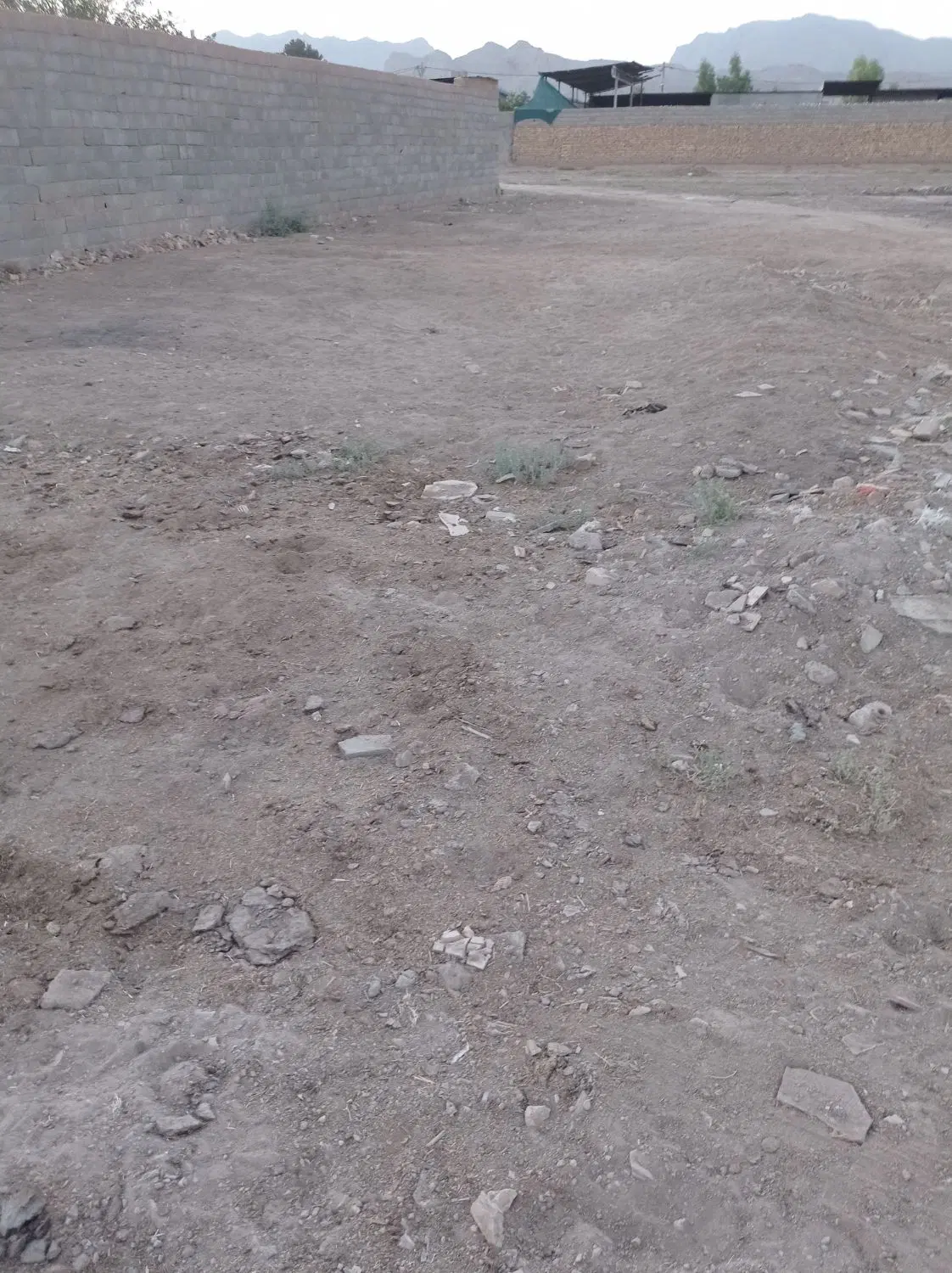 ملک مسکونی خمینی شهر اصغراباد