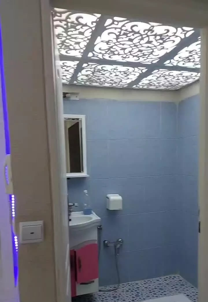 ۸۰ متری  دو خواب لوکس و خوش نقشه فاز ۶