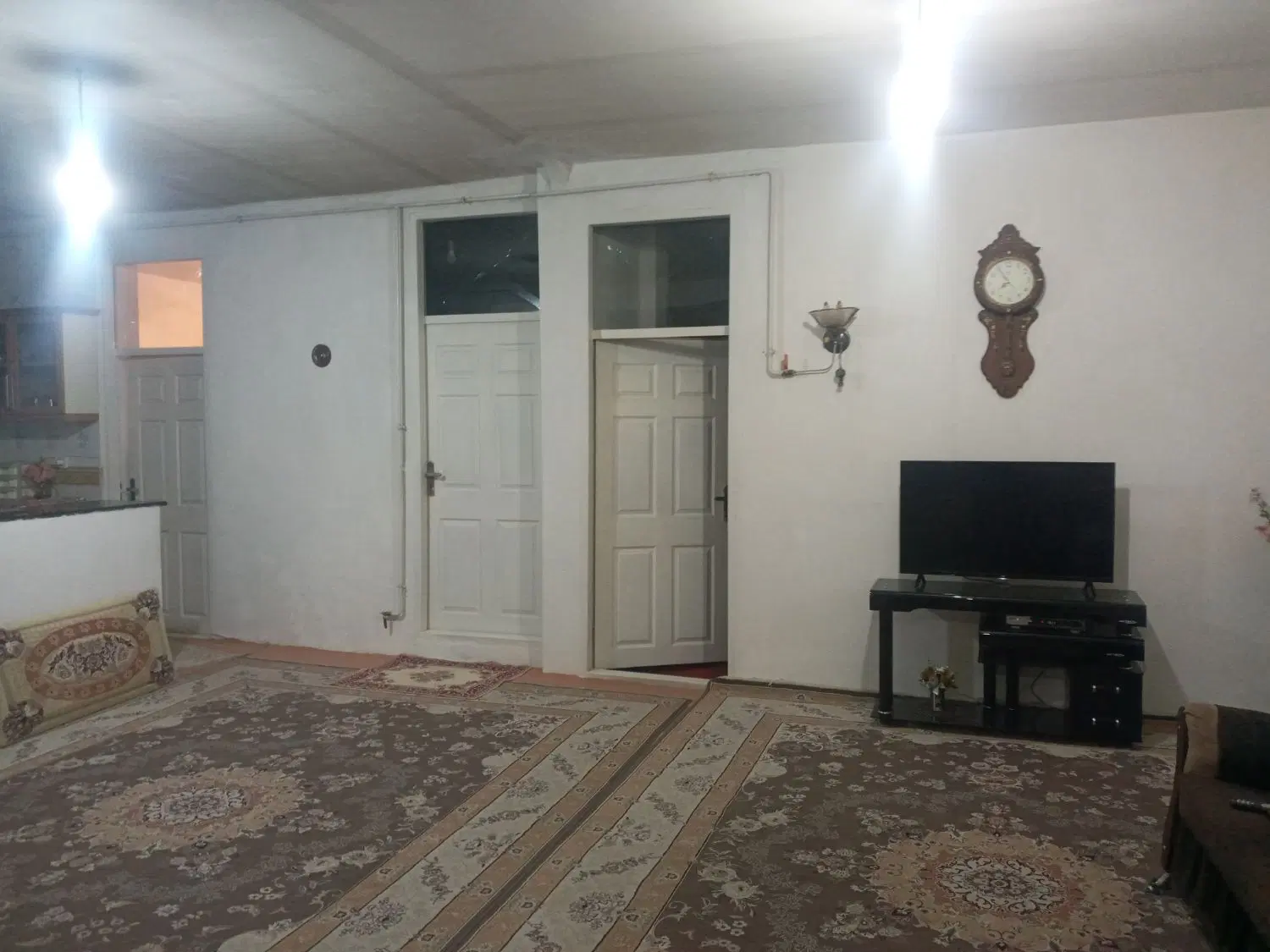آپارتمان ۱۰۲ متر تک برگ سند