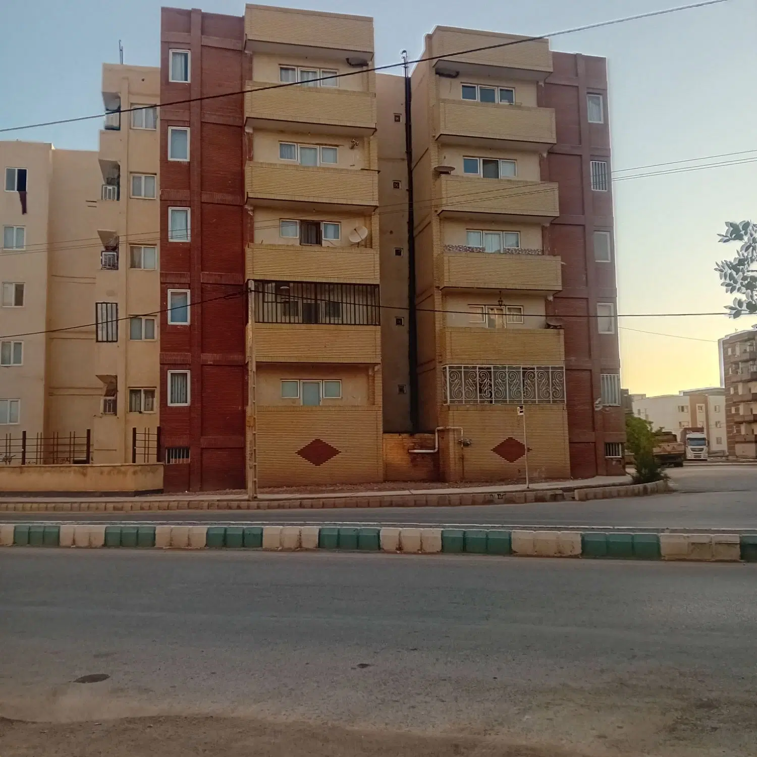 فروش آپارتمان زیر قیمت
