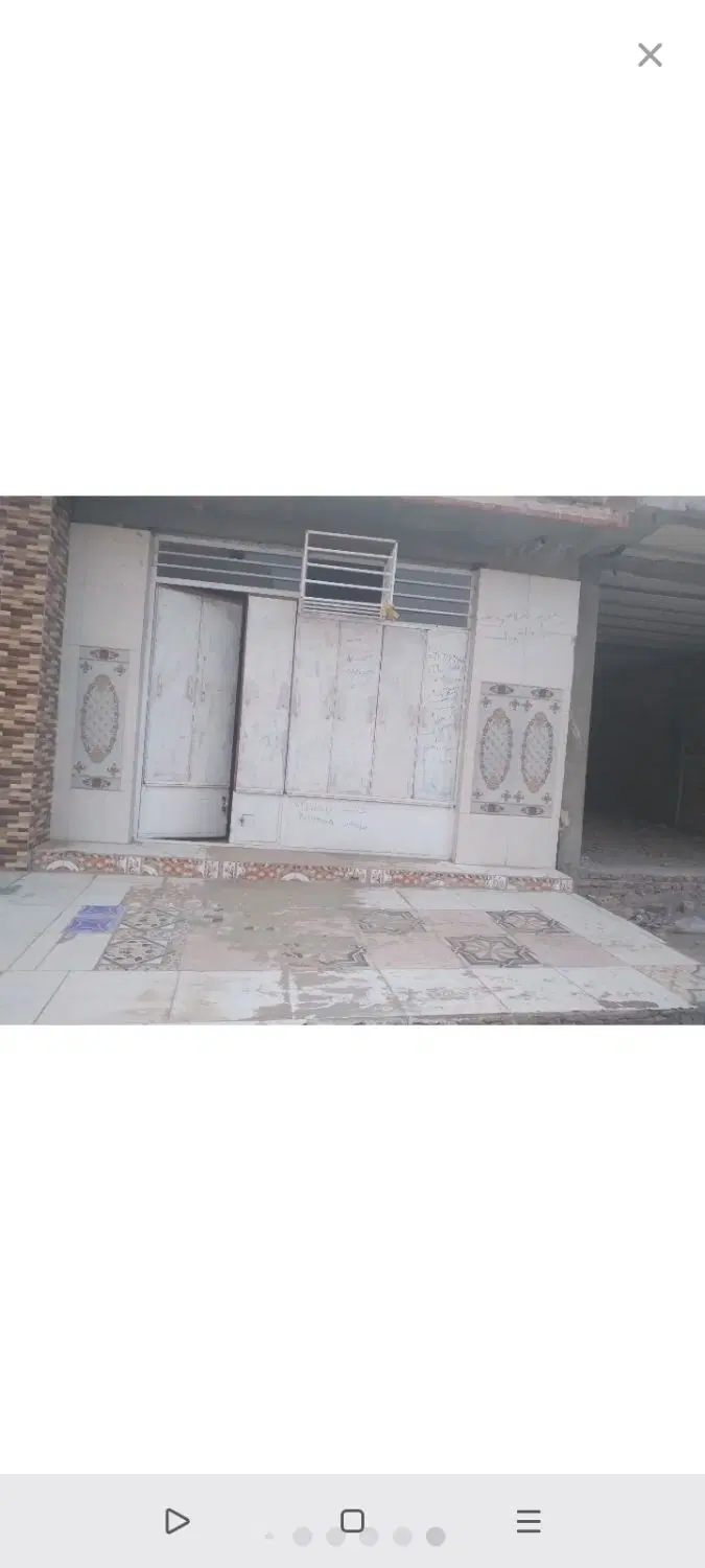 مغازه تجاری ۴۰ متری خیابان پشتدار