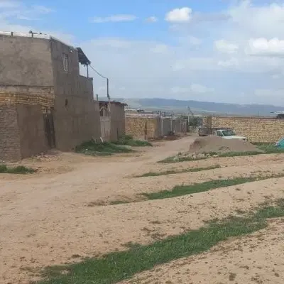 زمین ساختمان