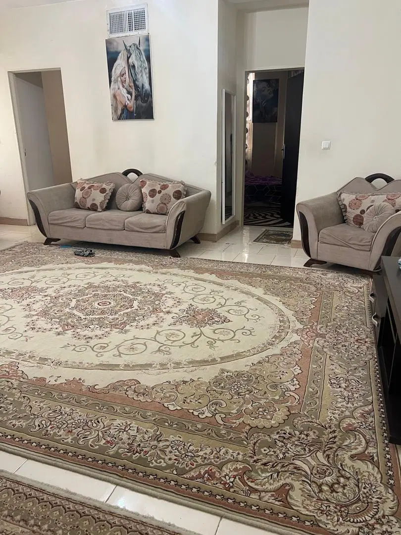 آپارتمان ۸۲ متری سند دار