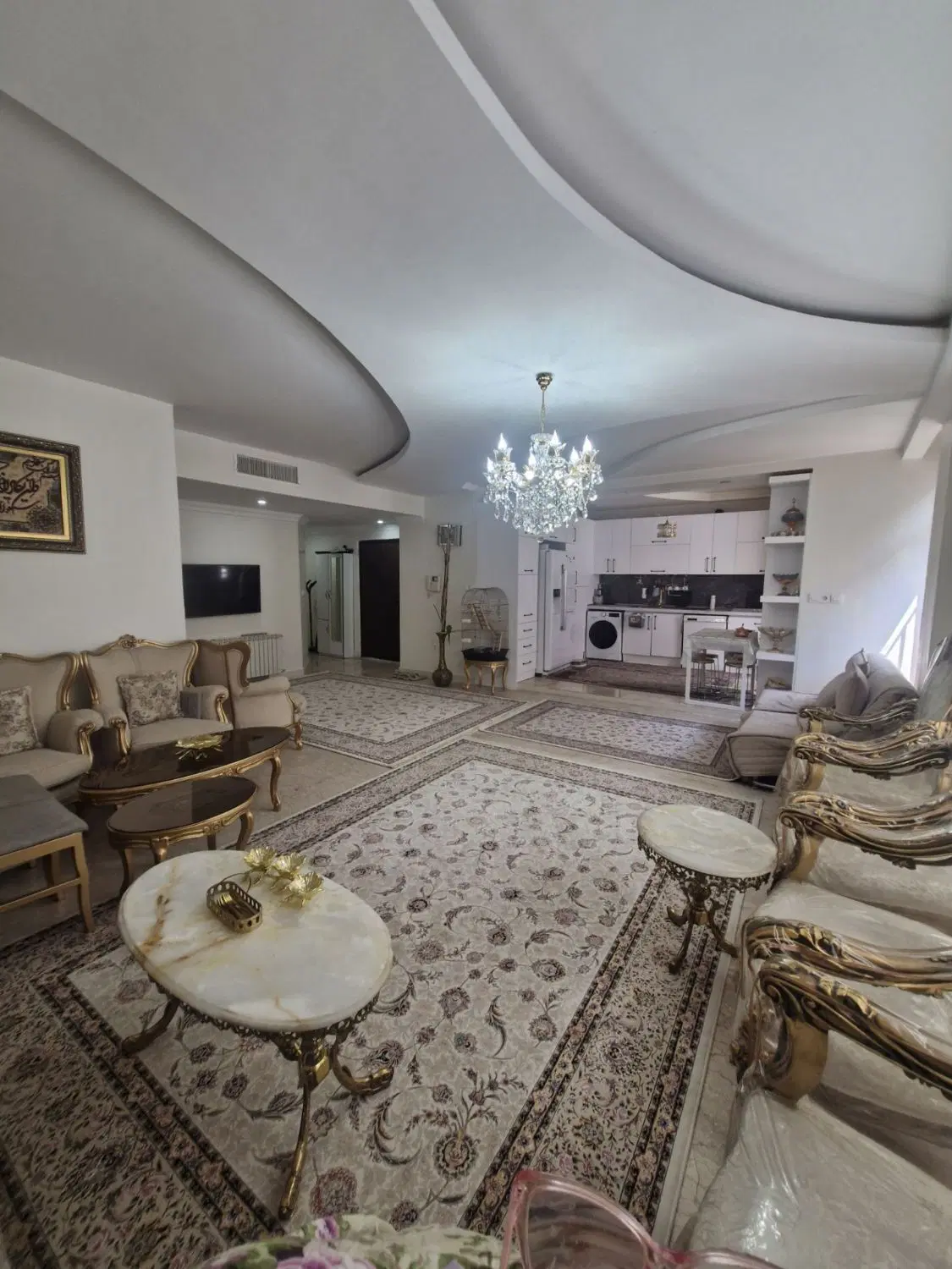 ۱۱۱متر۳خ غرق نورطبقه۲پارکینگ۲ سندی دسترسی