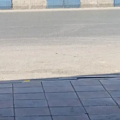 ۳۰ متر مغاذه پشت بر خیابان