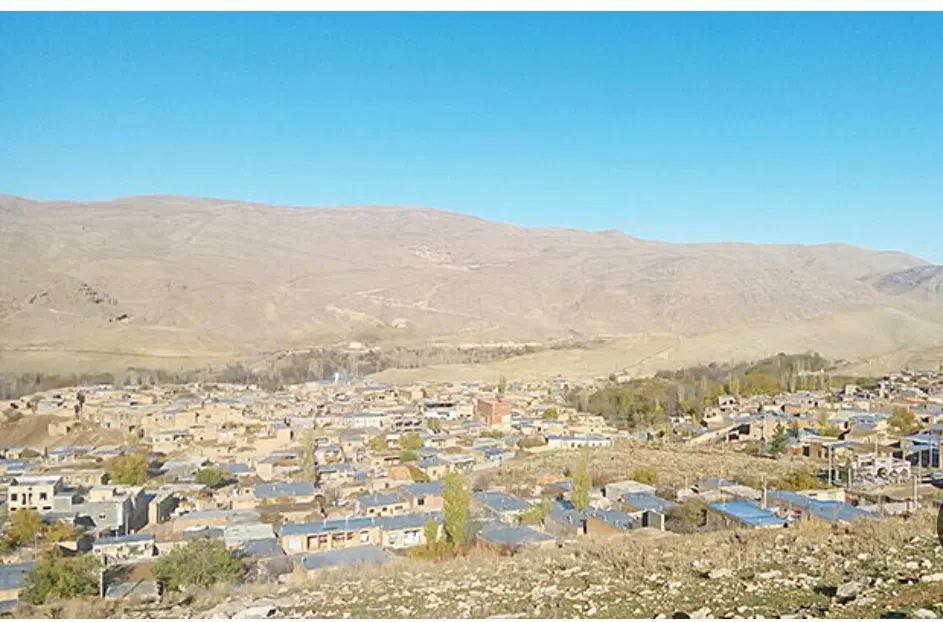 زمین روستایی