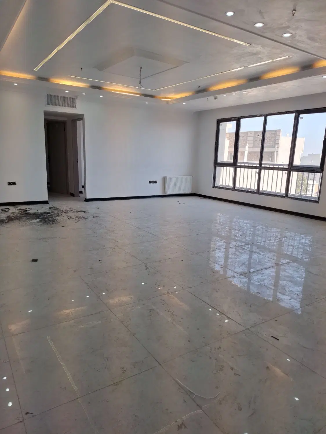 واحد 115 متری 18 متری تختی کوچه 53