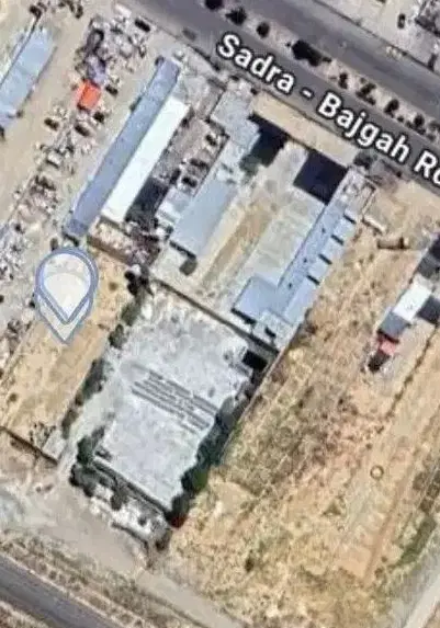 باغ شهری صدرا 1300متری در دیوار نزدیک بلوار حافظ