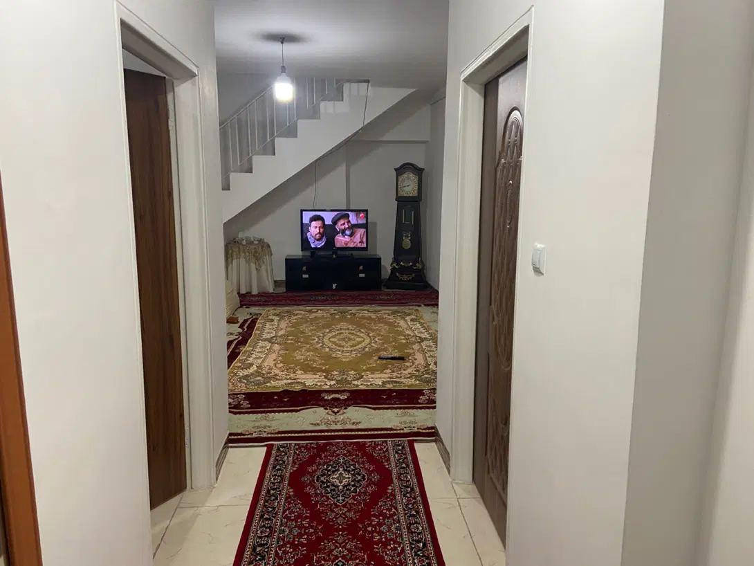 منزل دو طبقه ویلایی