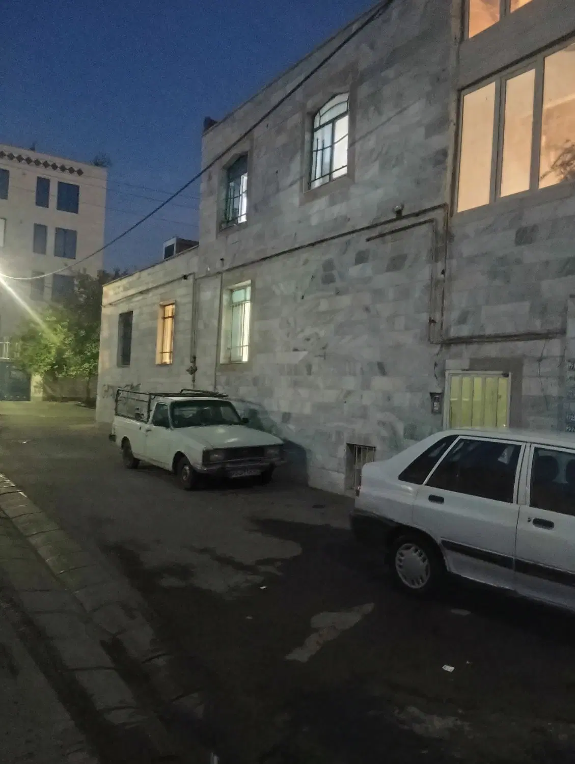 زیرزمین مجزا جادار