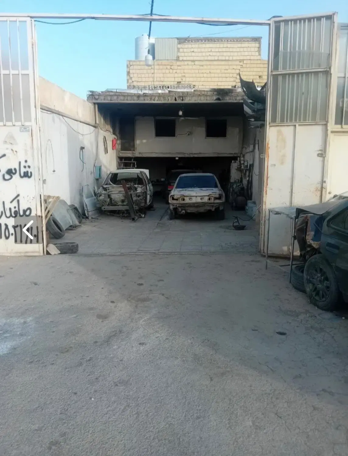اجاره کاراژ دربست ۹۰متر در خ امام خمینی