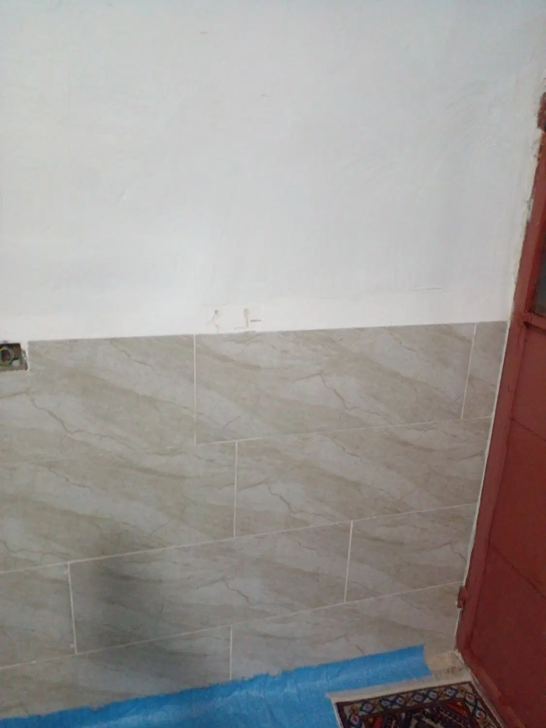 خانه فقد به مجردین مرد