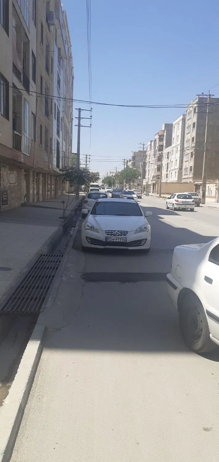 زمین۳۰۰متری تجاری و مسکونی دو کله شهرک قدس