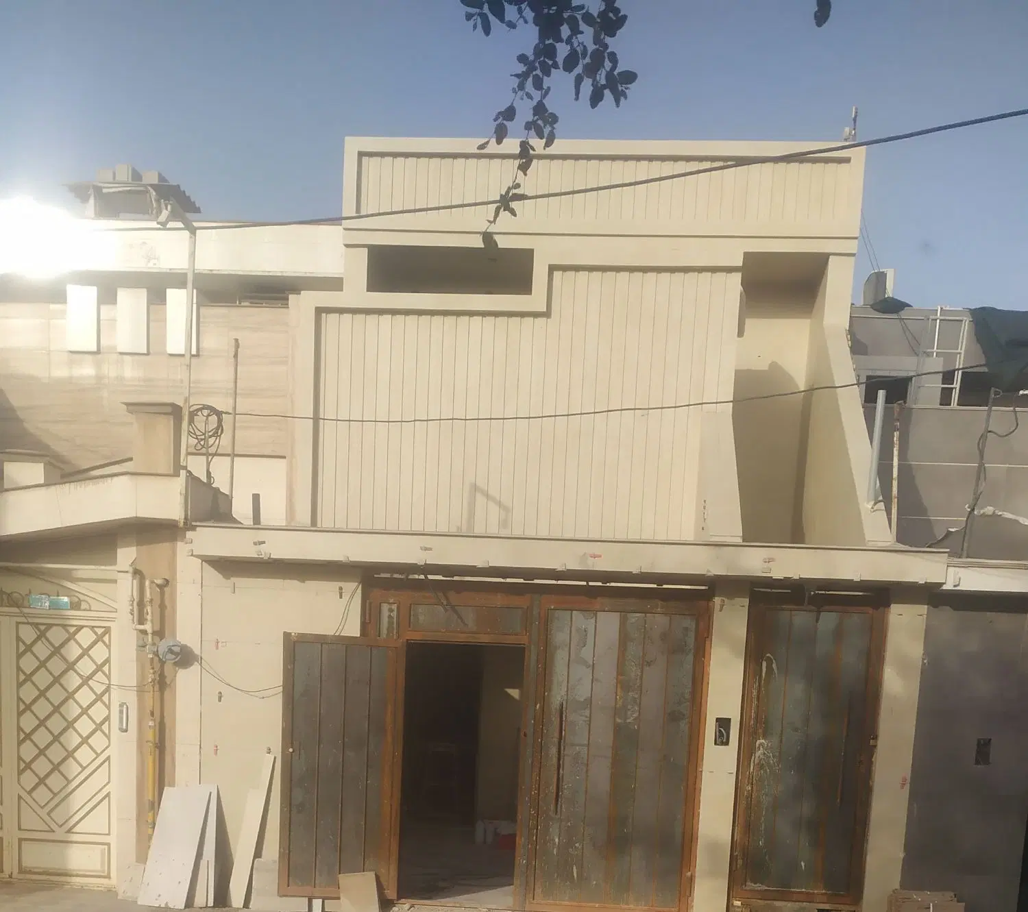 فرروش همکف زیر.قیمت بازار