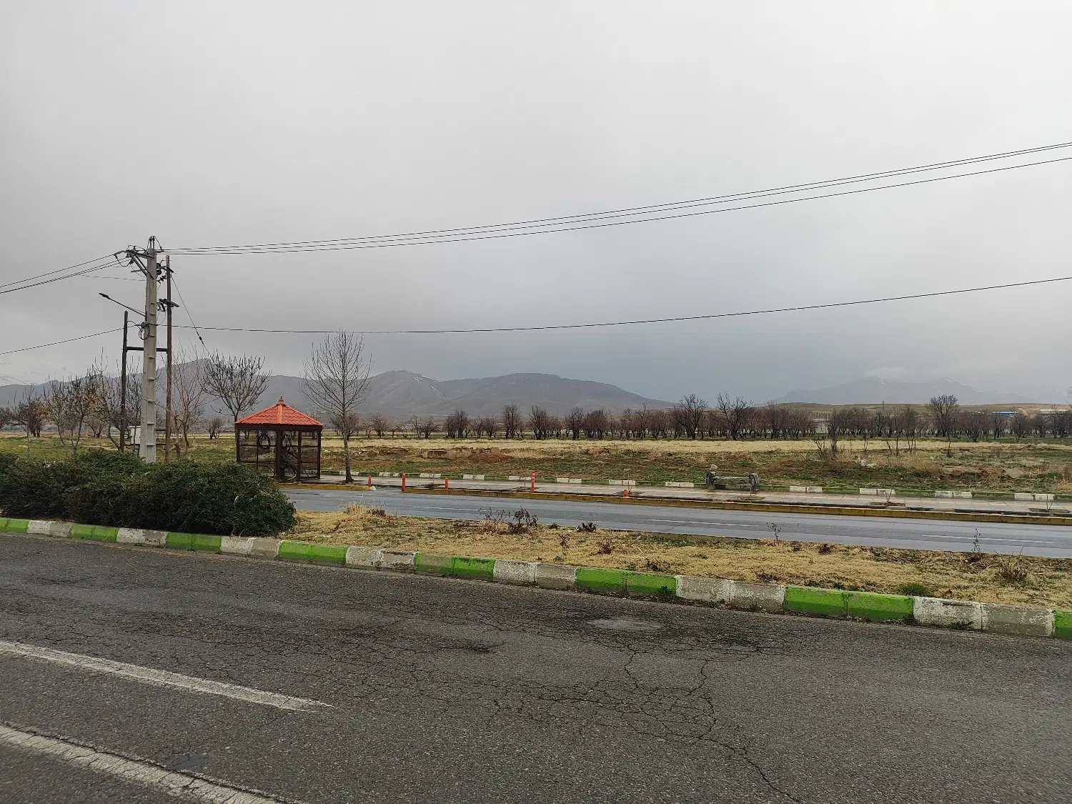 زمین ۲۸۵۰ متری سند دار