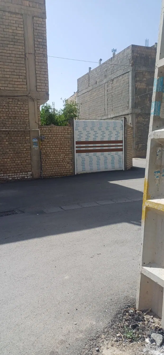 خانه دو طبقه تجاری مسکونی