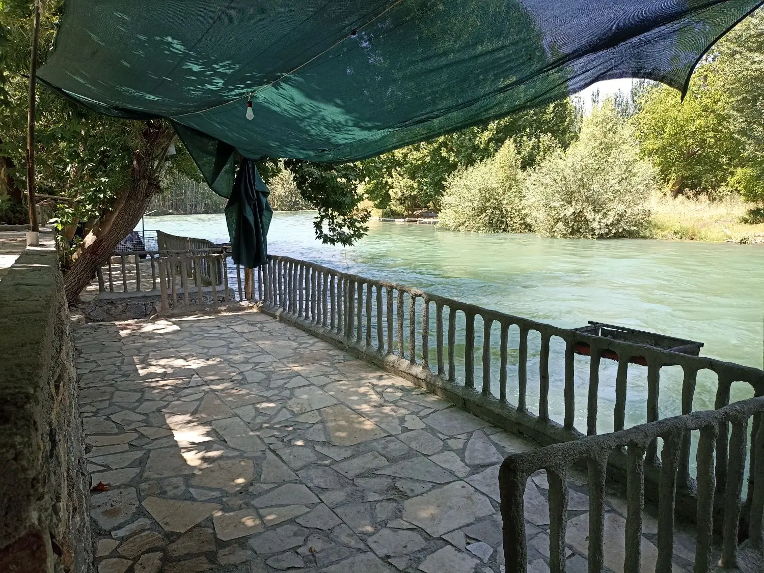 اجاره سکوی لب آب
