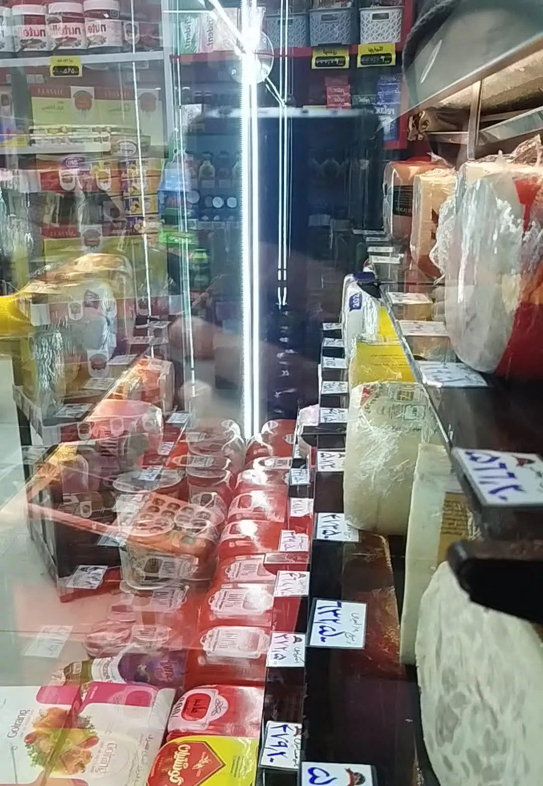 ملکیت مغازه ۲۳ متر کف ۲۳ متر زیر زمین