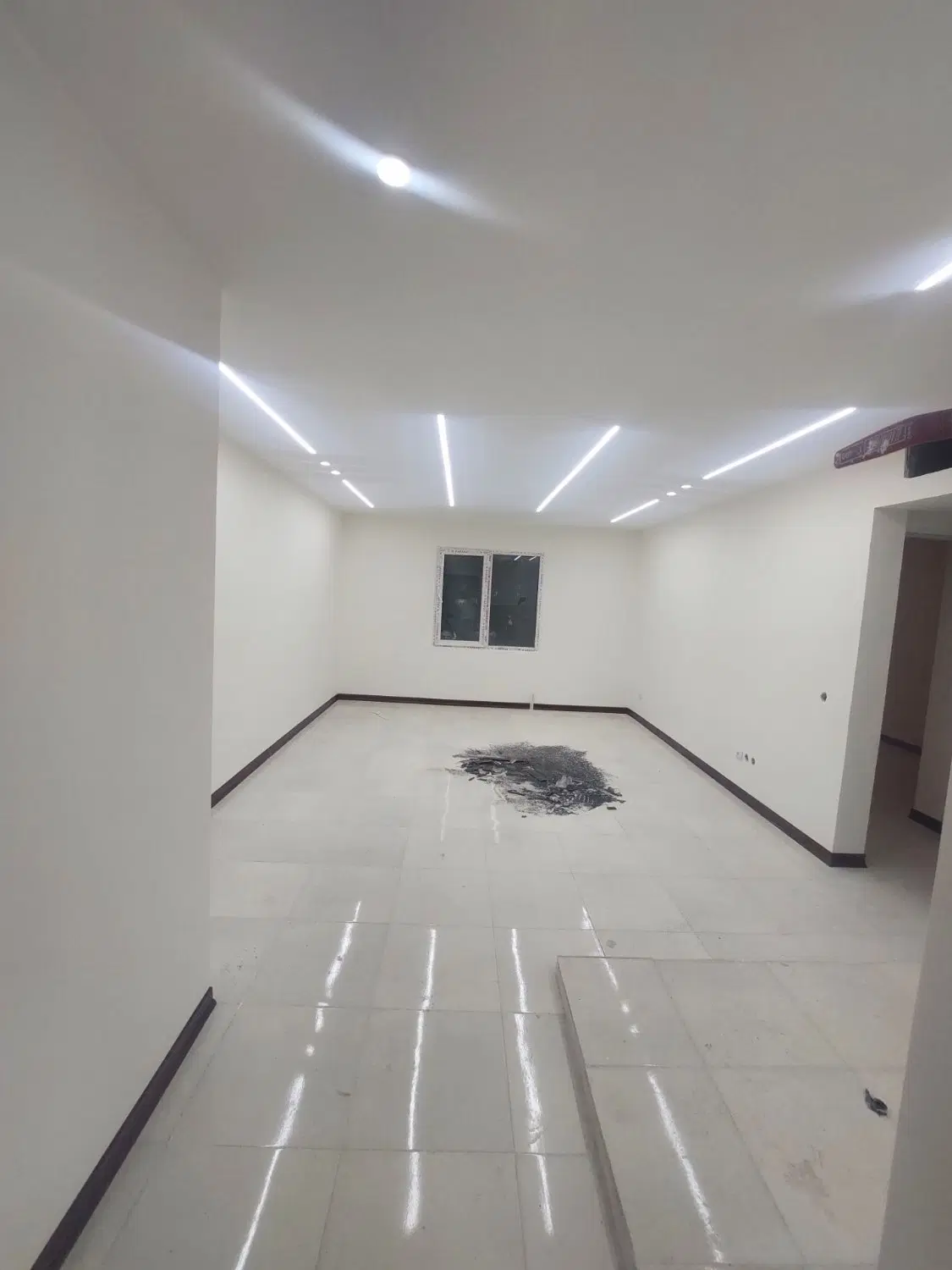 ۷۵متری خوش چیدمان با انباری سندی