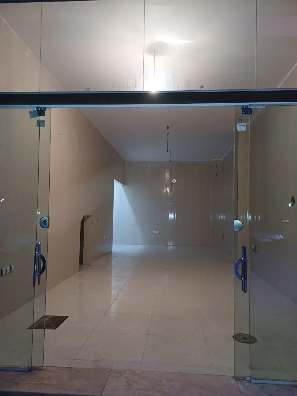 اجاره مغازه ۶۰ متری در دولت اباد