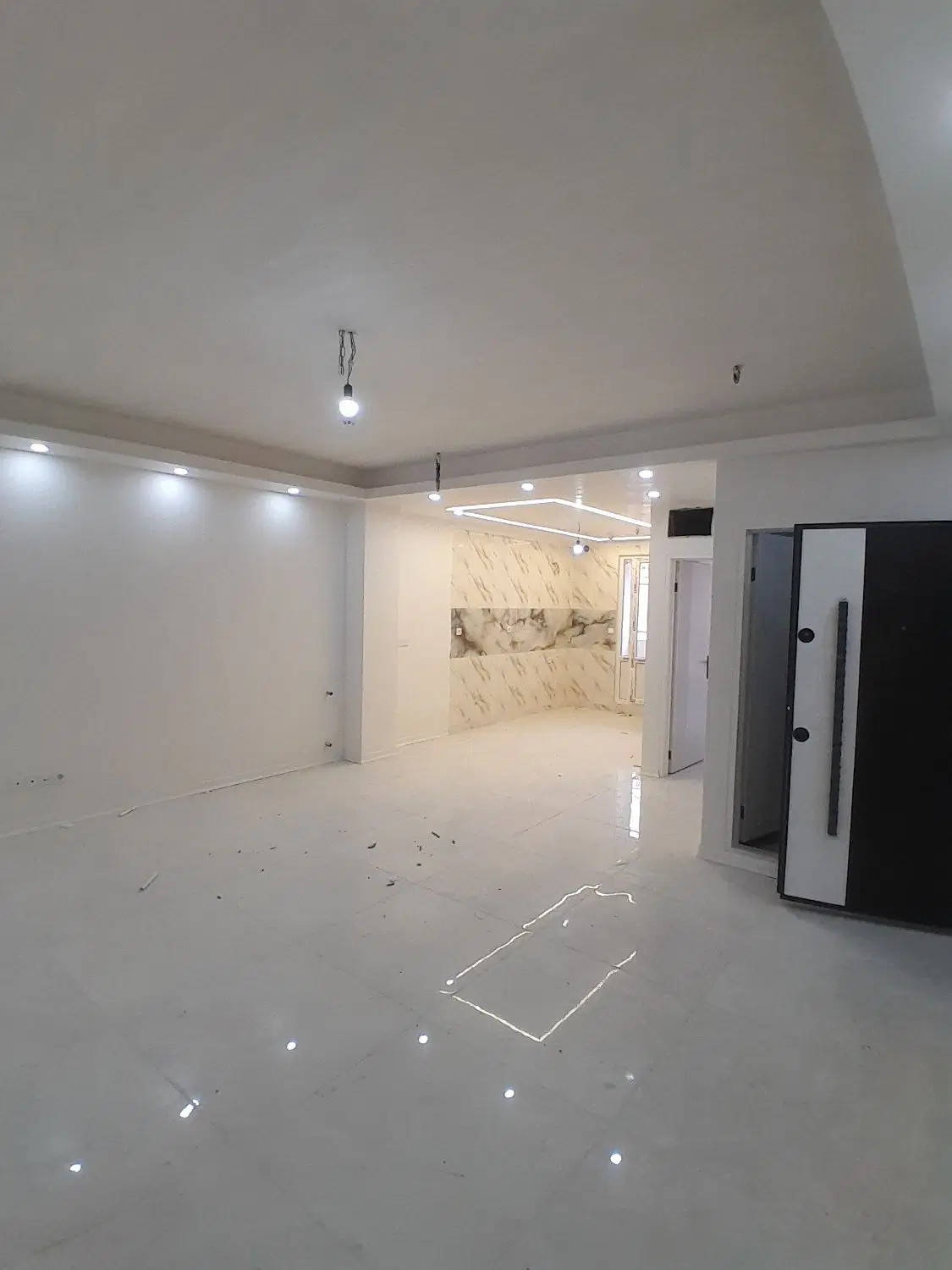 ۶۵ متر نوساز علی اباد