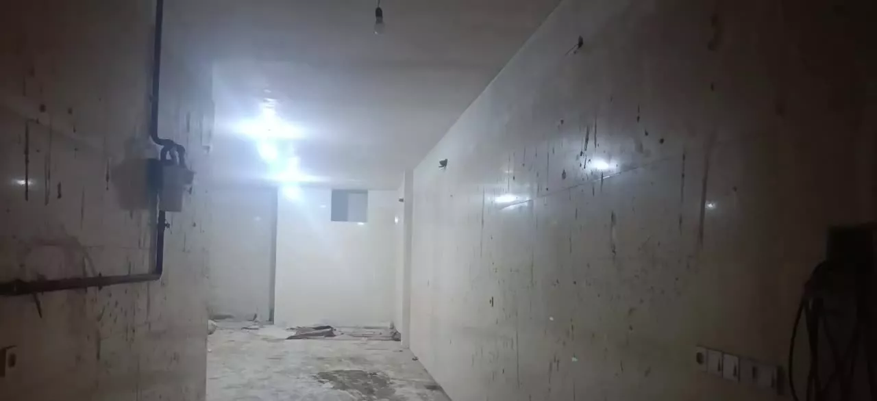 مغازه 70متری