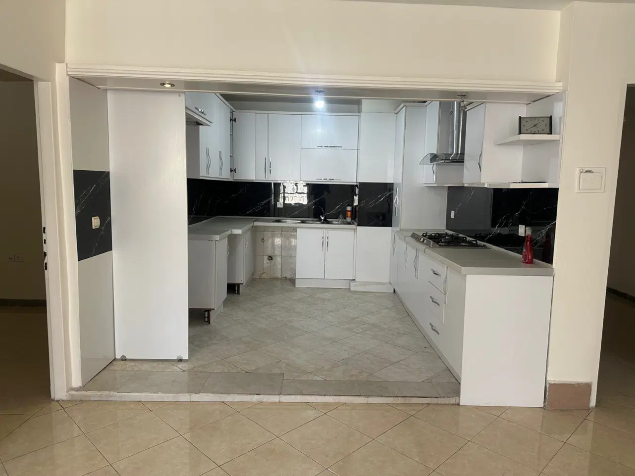 اجاره طبق پایین ویلایی در فاز ۳شهرک‌اندیشه