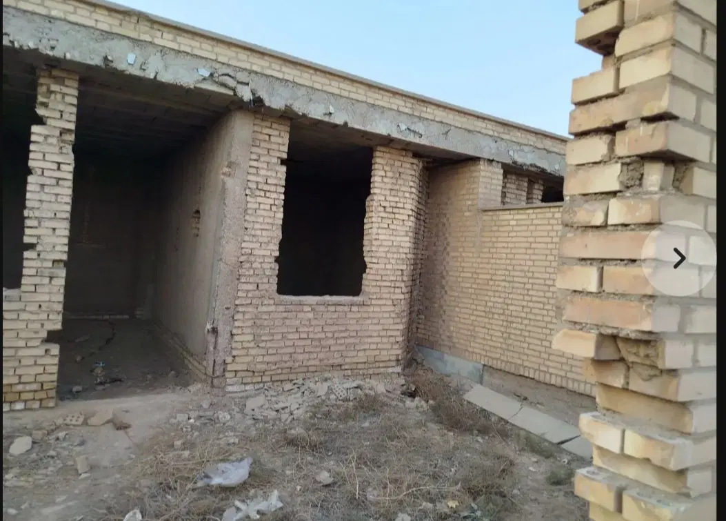 ویلایی نیمه کاره مهدیس