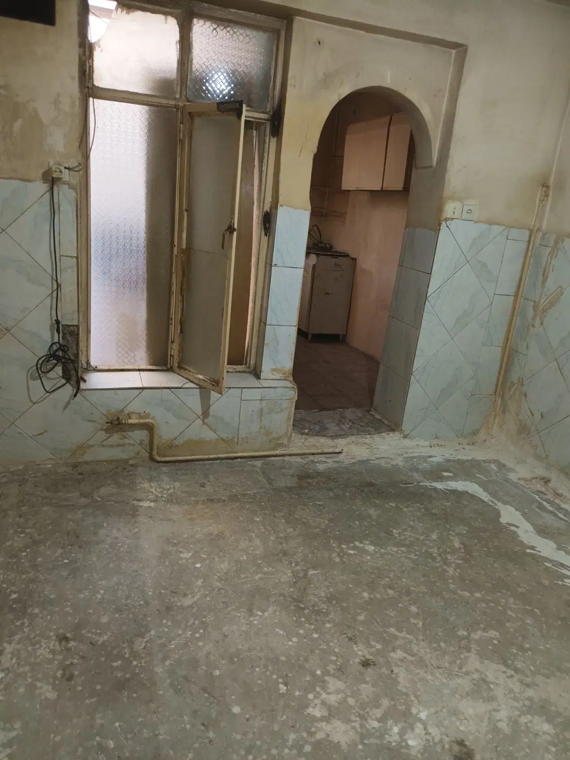 سرویس ۲۰متری مجهز