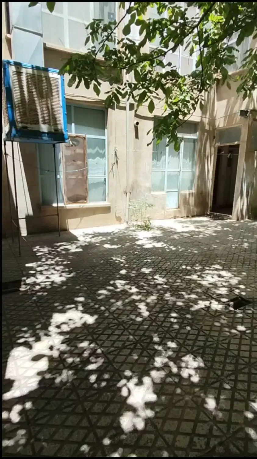 خانه ۲ طبقه