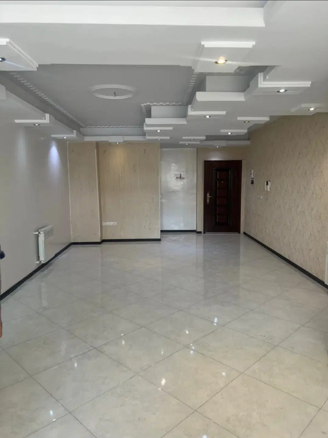 ۷۵ متری _ فول امکانات_ خوش نقشه