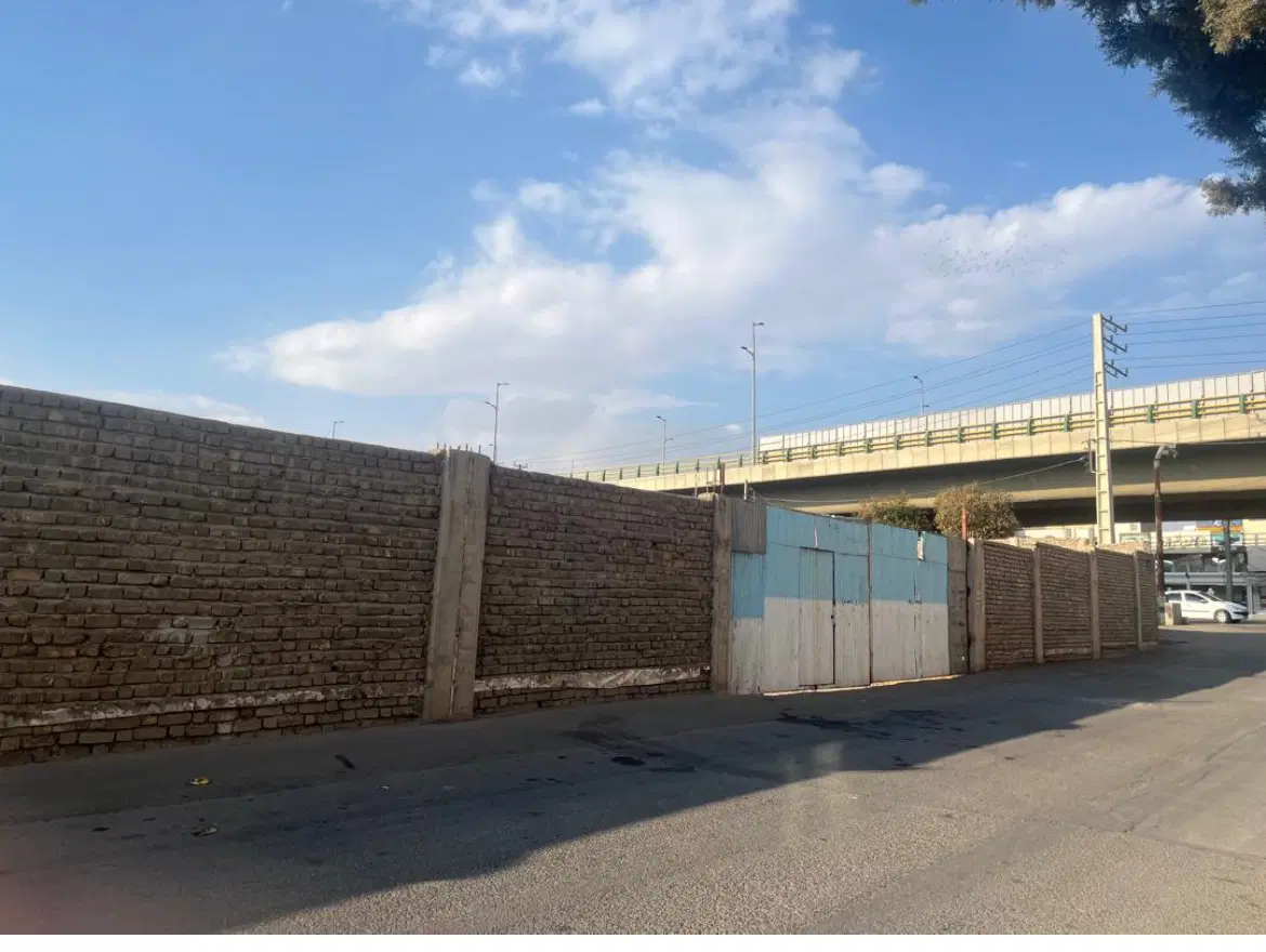 فروش زمین مزایده ای به مساحت حدود۱۰۵۰ متر مربع