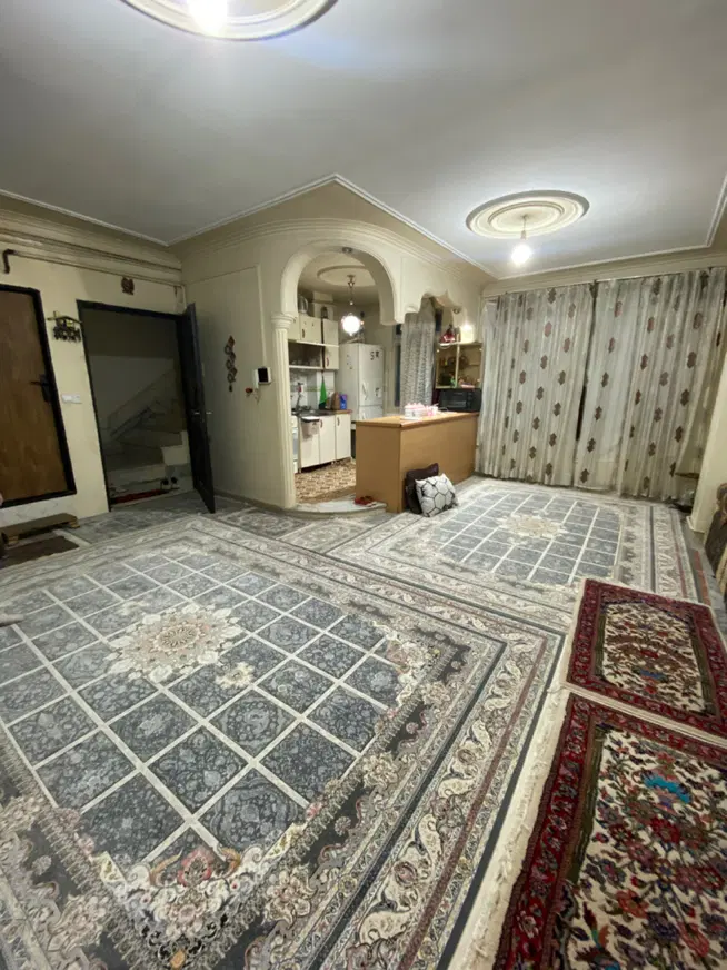 آپارتمان ۸۳ متر تک واحدی عمارت