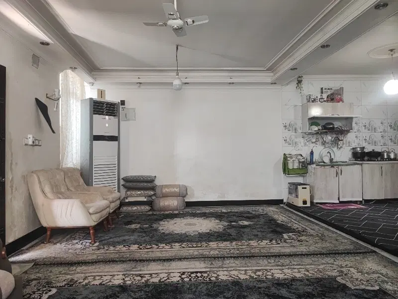 منزل با زمین خالی