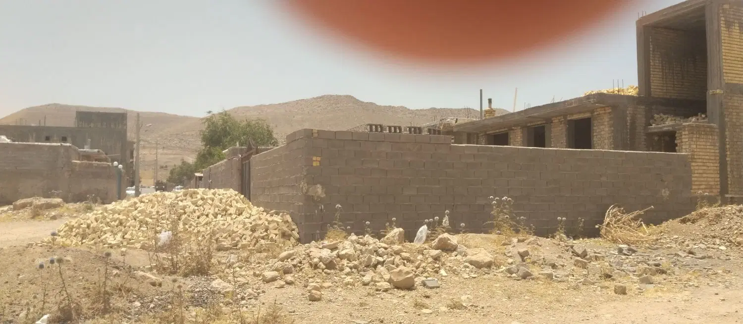 زمین 200متری مجاور آزاد راه شیراز اصفهان