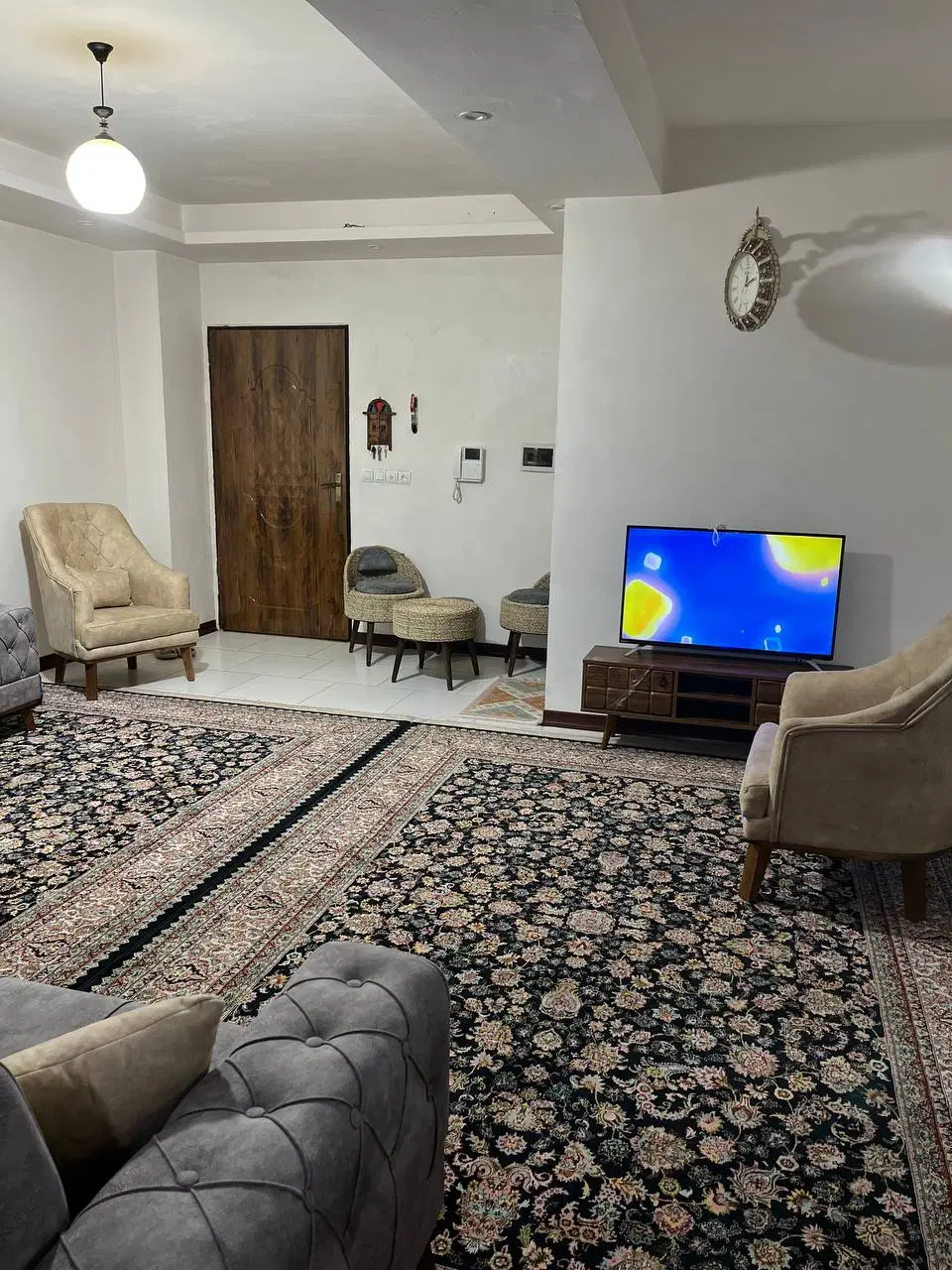 آپارتمان 75متری شهرک گلها(فرهنگسرا)نو ساز