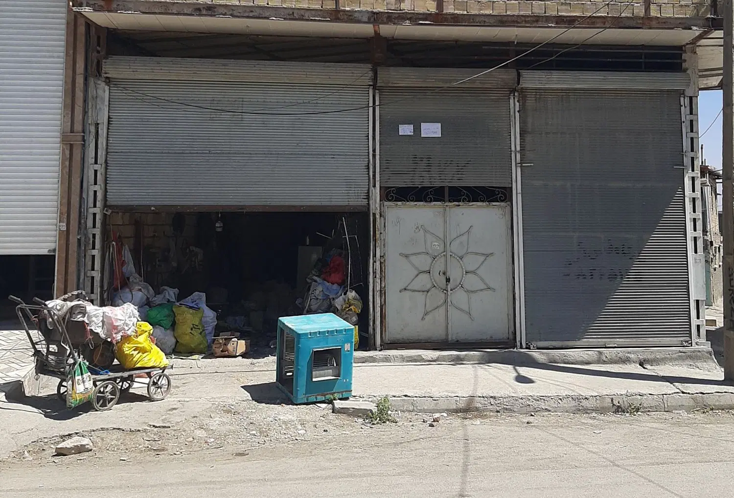 خانه ومغازه در رشیدی تازه اباد فروشی