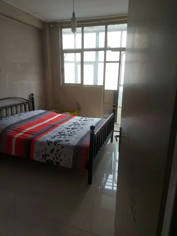فروش آپارتمان۹۹متری خوش نقشه غرق در نور