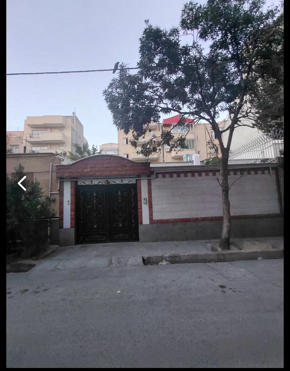 اجاره حیاط دربست