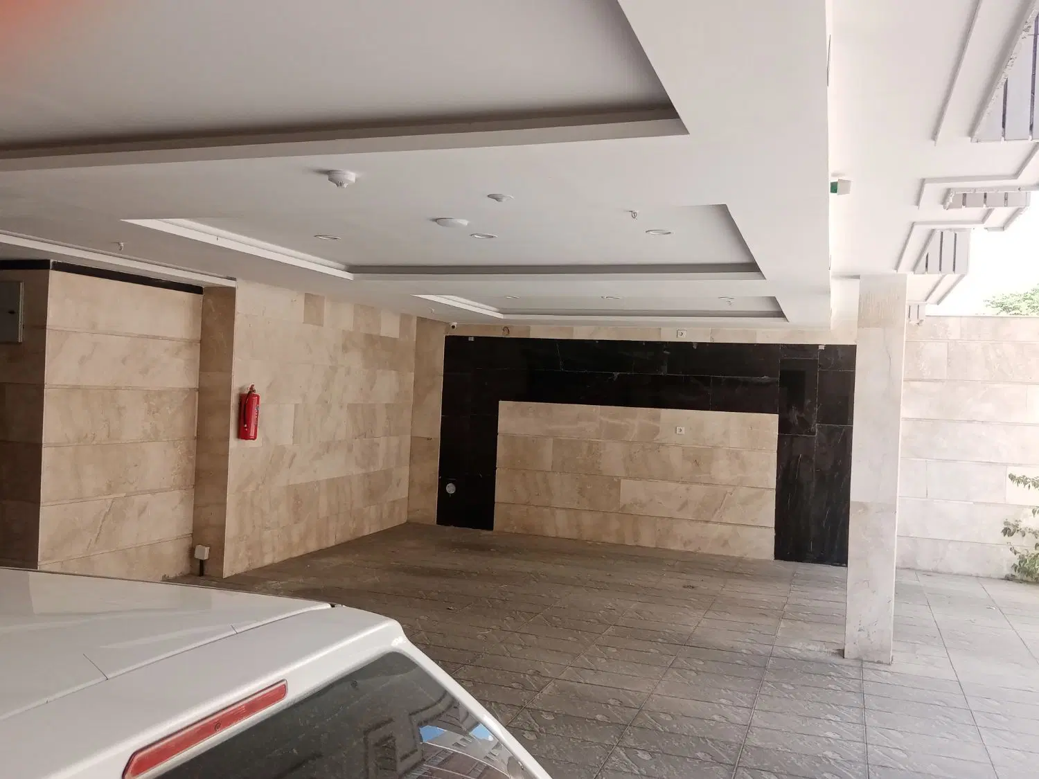 فروش آپارتمان ۱۱۵ متری ۳ نبشه ( بدون واسطه )