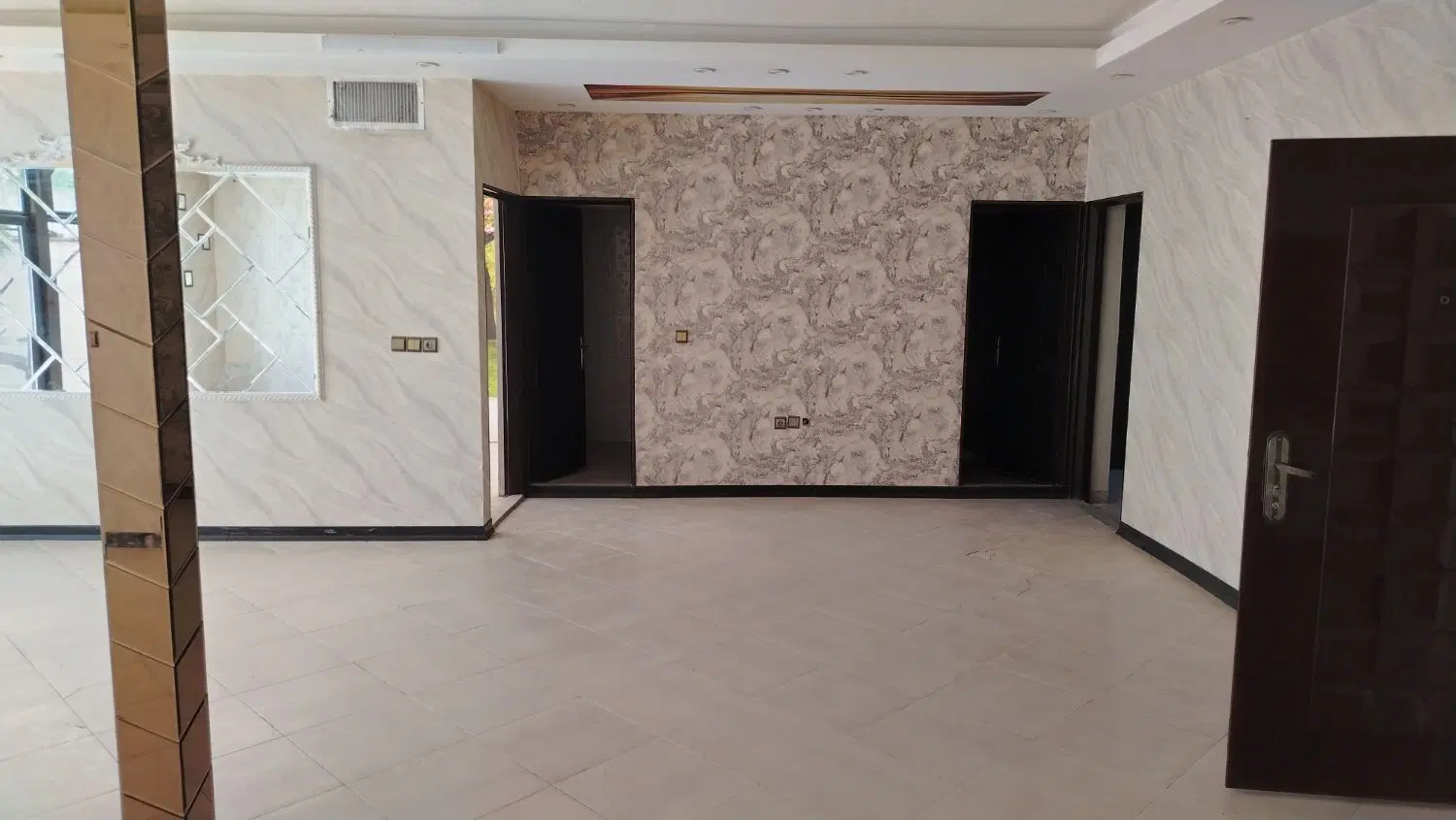 اجاره خانه دربستی حیاط دار در باغ مشهد