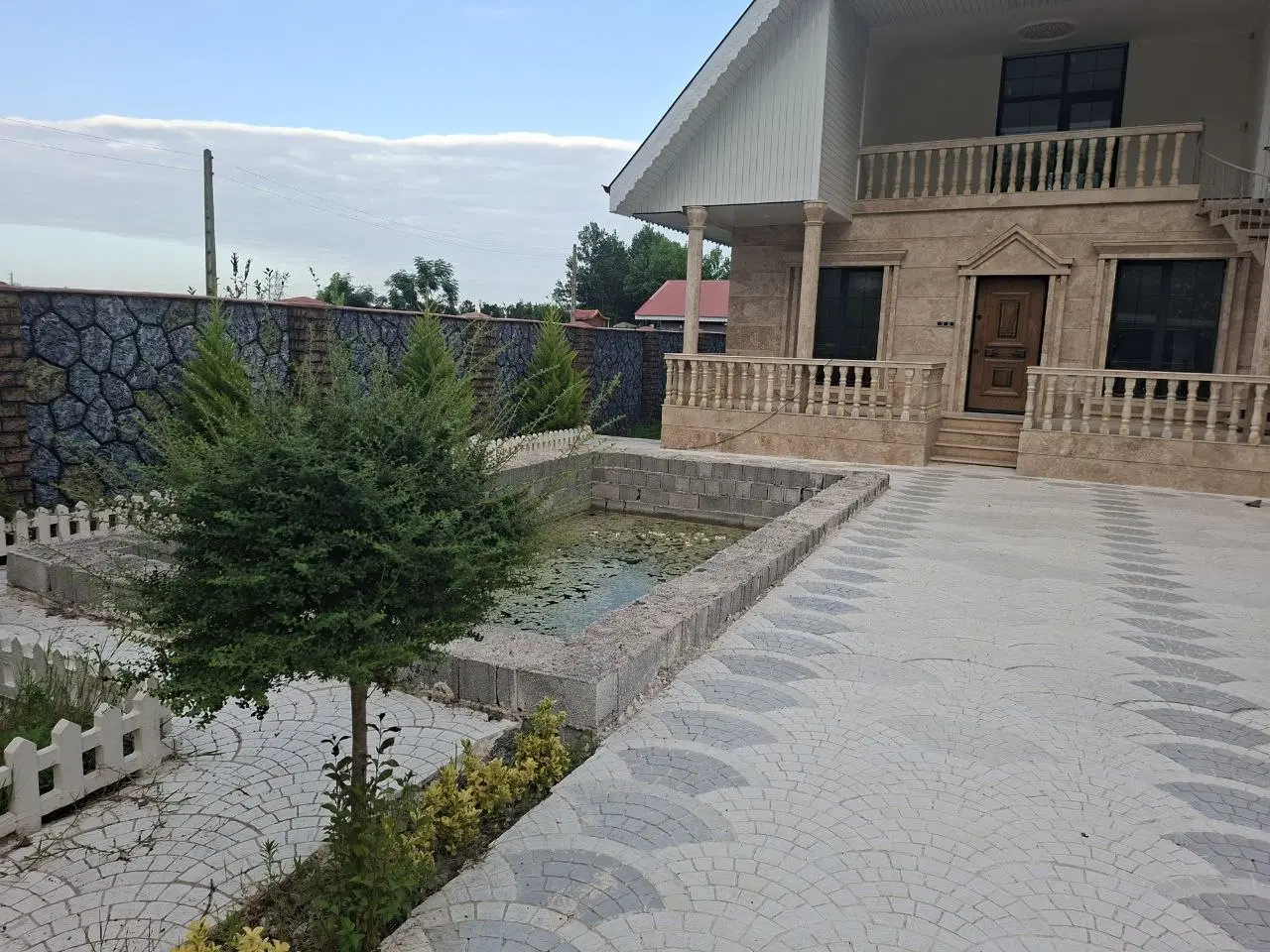 ویلای لوکس ۴۳۰ متری با استخر و ویوی ابدی