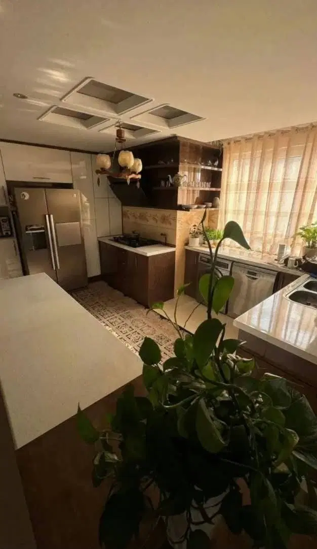 اجاره ۱۳۰متر ۳خواب