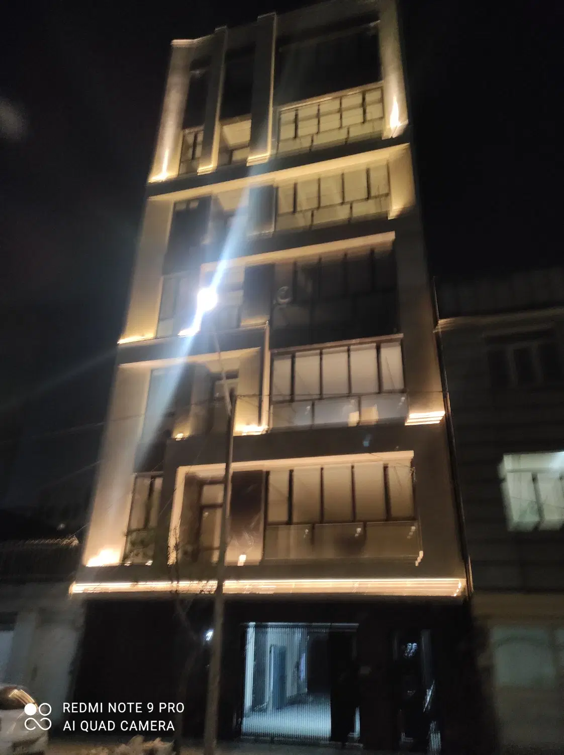 واحد۱۲۰متری اواسط شاهد،دو نبش