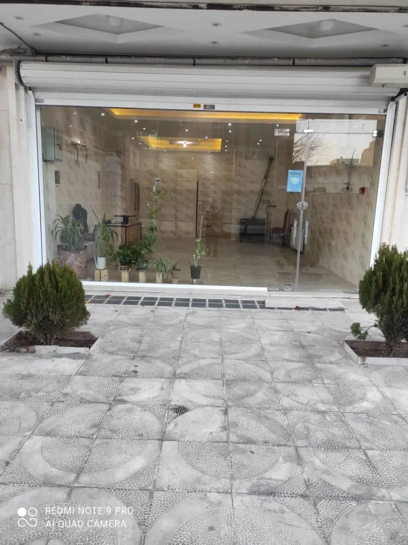 فرصت طلایی اجاره مغازه ۲۰متری با پاخور خیره‌کننده