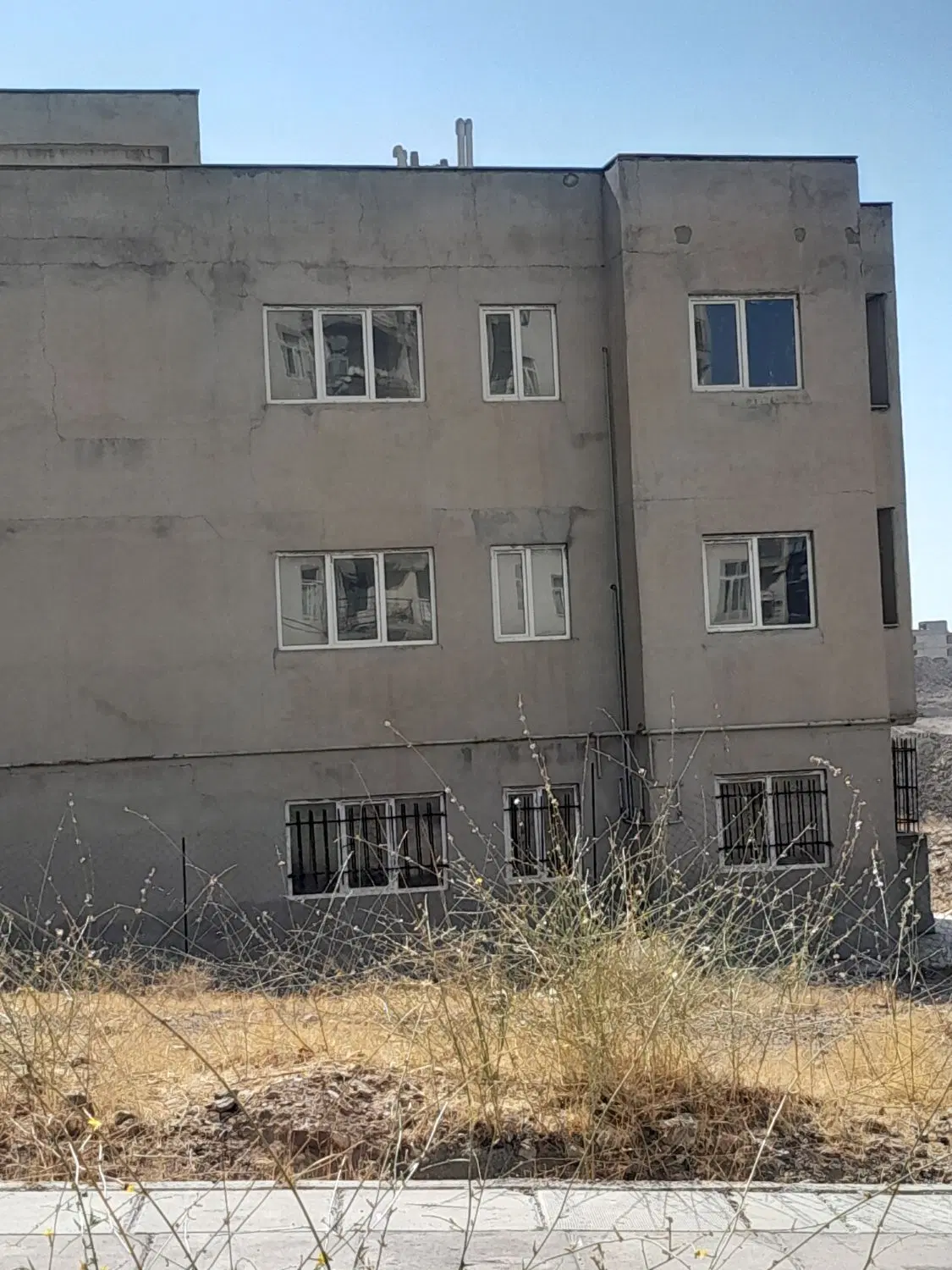 فروش آپارتمان تحویل موقت شهر جدید هشتگرد