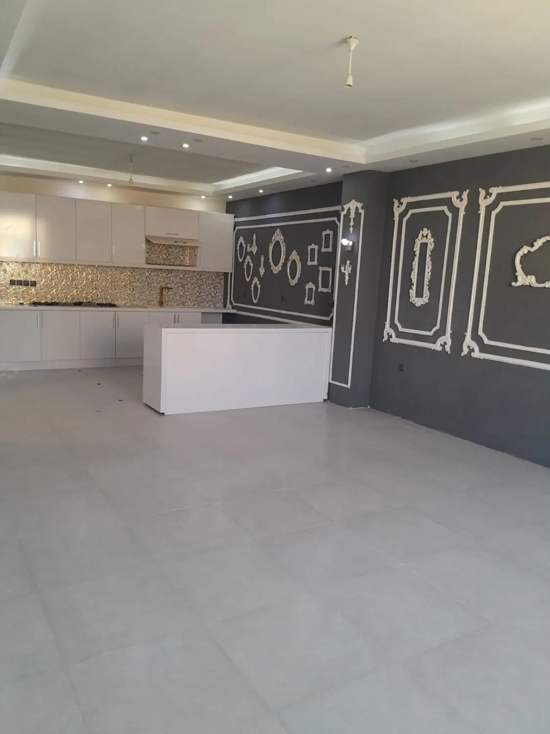کوی گلستان ۲ واحد نیم کامل بی هزینه