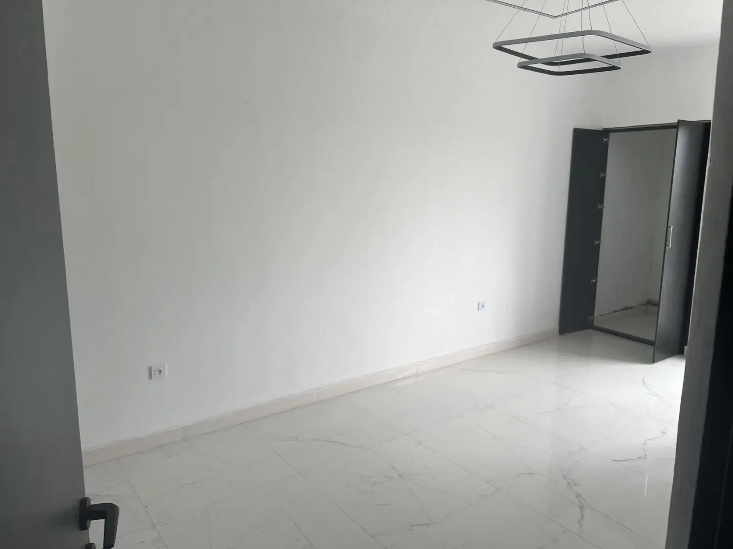 رهن یا فروش ویلا در چمستان نور لاکچری